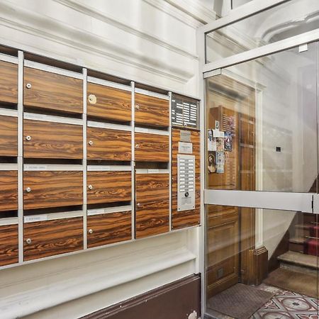 Bed and Breakfast Superbe 2 Pieces Au Coeur Du Xvieme Paris Exterior foto