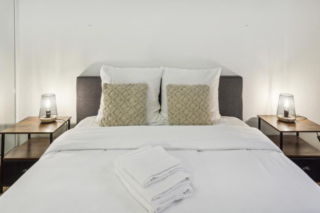 Bed and Breakfast Superbe 2 Pieces Au Coeur Du Xvieme Paris Exterior foto