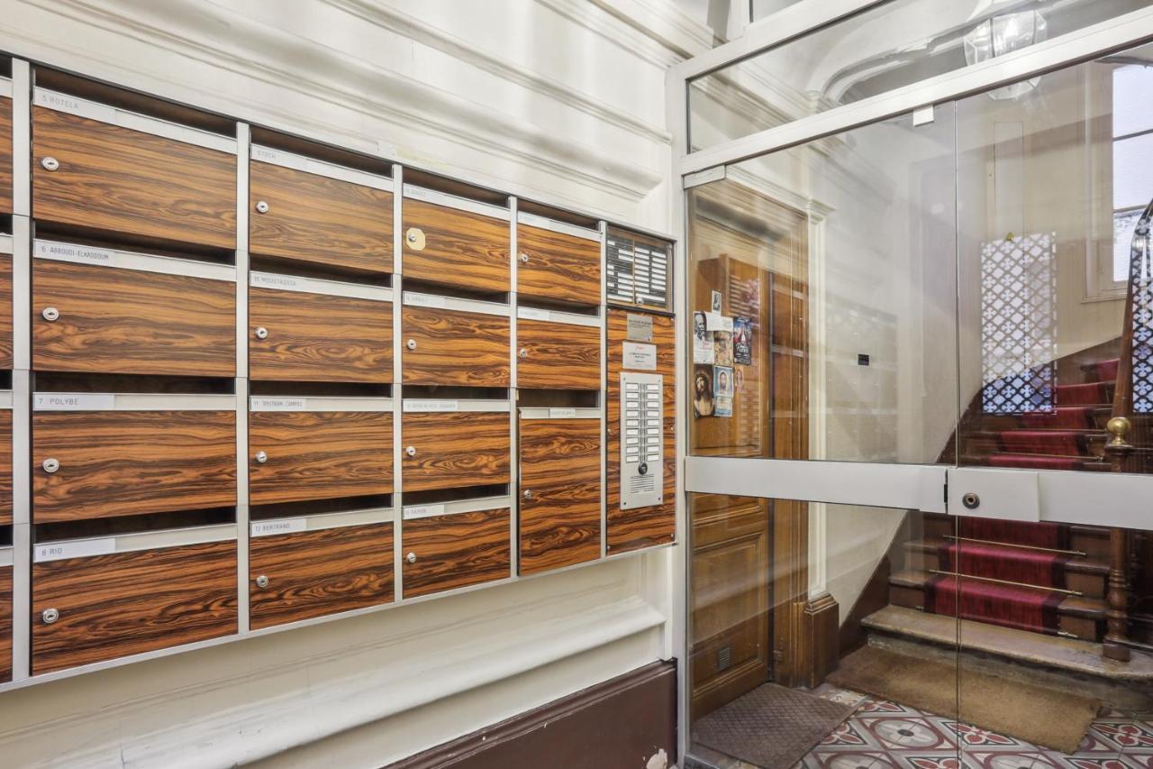Bed and Breakfast Superbe 2 Pieces Au Coeur Du Xvieme Paris Exterior foto